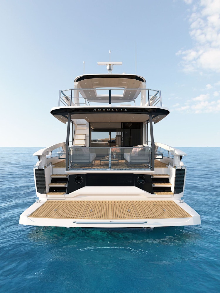 hydraulic swim platform on navetta 58